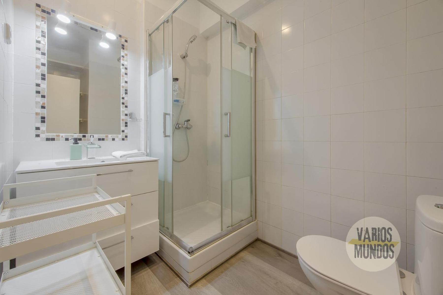 Downtown Apt 1Hab Para 3Pax En La Plaza De Chueca Madrid Bagian luar foto