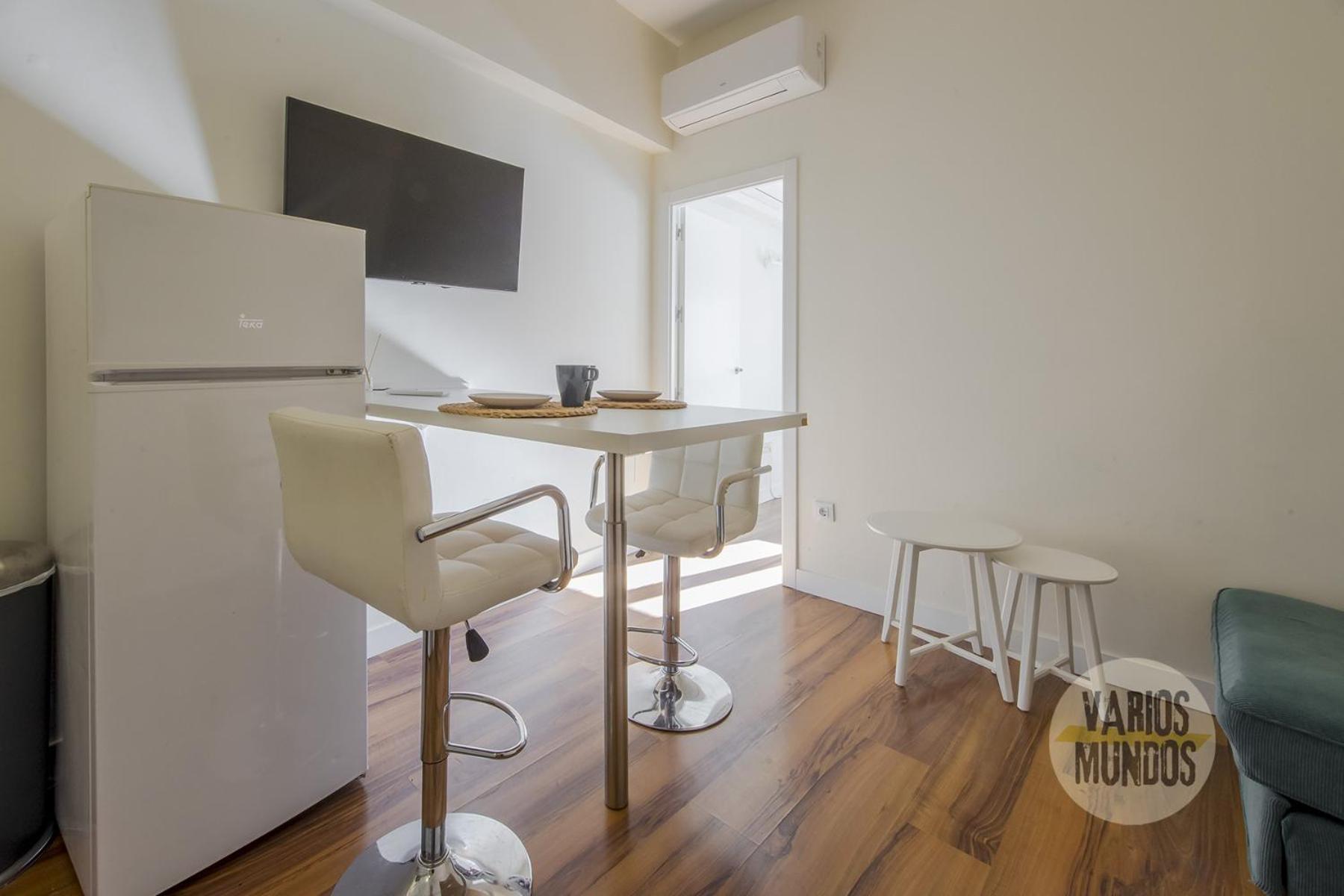 Downtown Apt 1Hab Para 3Pax En La Plaza De Chueca Madrid Bagian luar foto